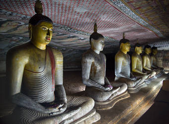 Dambulla Cave Temple