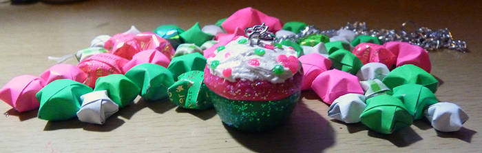 Neon glitter cupcake