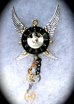 Steampunk 4 Wing Clock Face