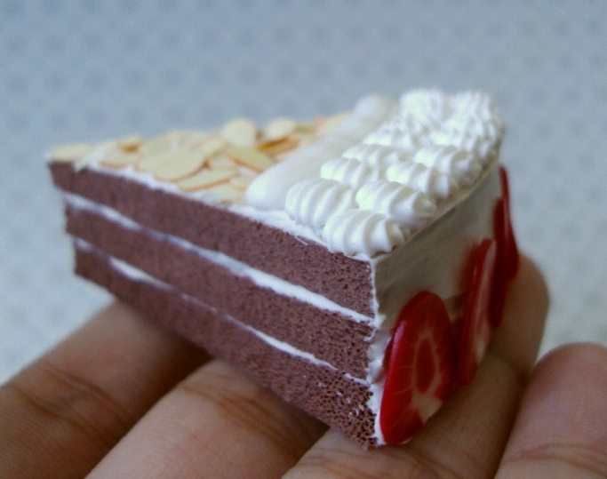 1 3rd cake slice