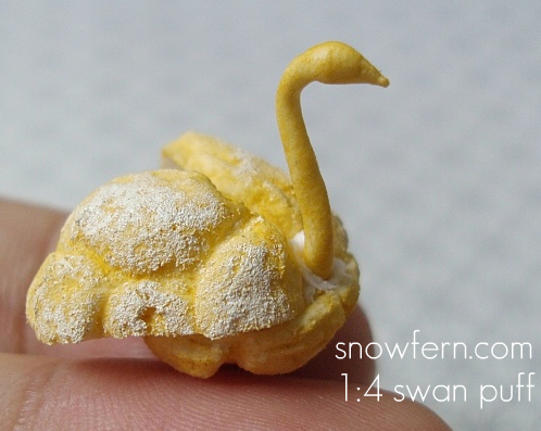 1 4 swan cream puff