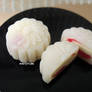 1-3 snowskin mooncake halved