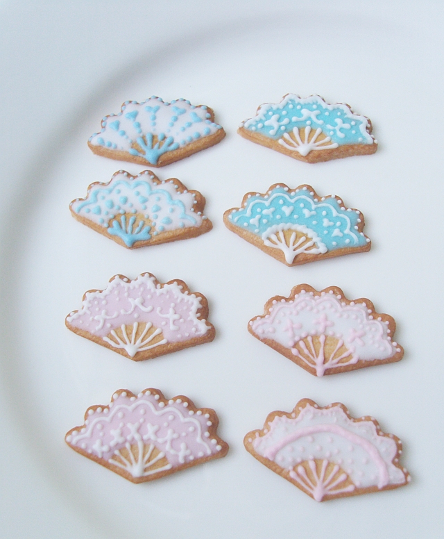 Marie Antoinette Fan Cookies