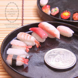 1:6 scale assorted miniature sushi 2