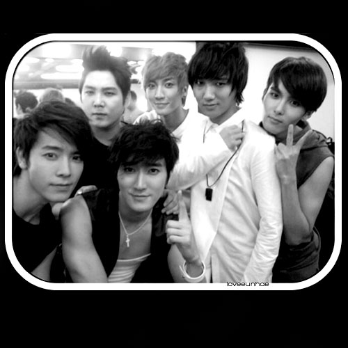 super junior black and white