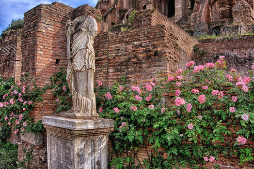 Roman Forum statue 2016