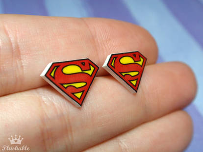 Superman earrings studs