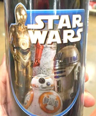 C3PO red arm in Star Wars The Force Awakens