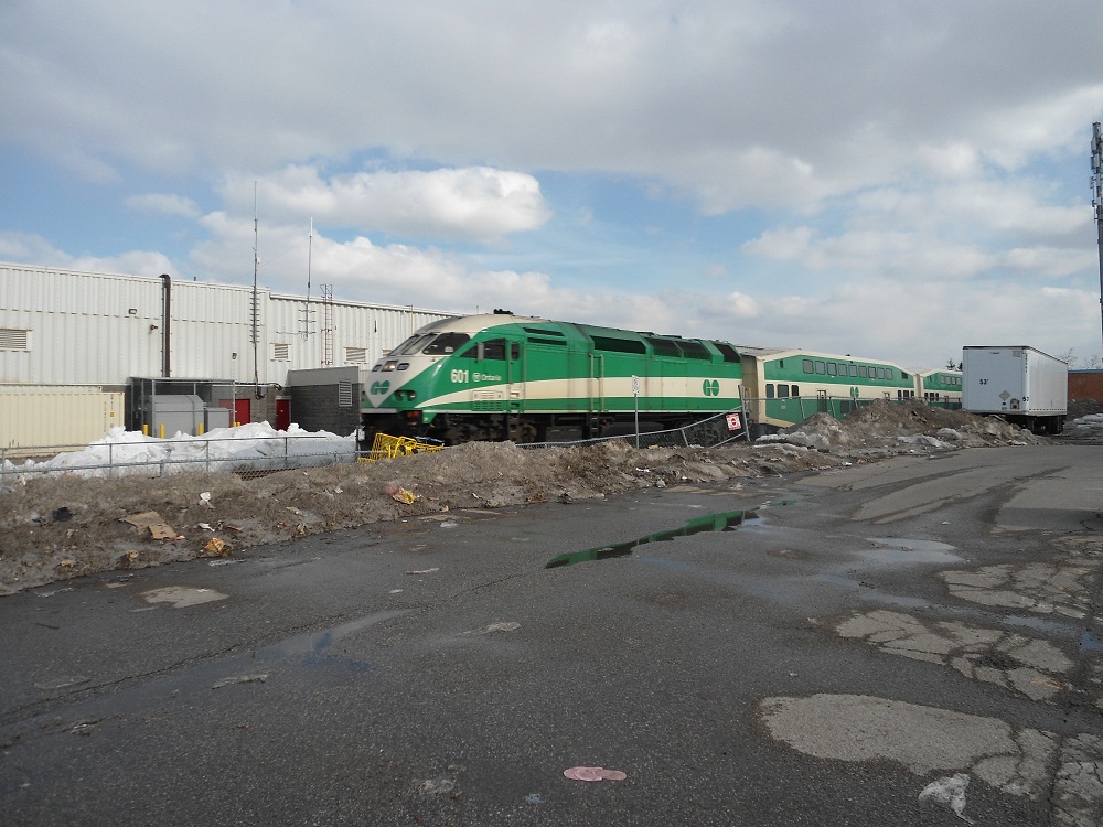 Go Transit Train - Photograph 1 by ThomasZoey3000 on DeviantArt