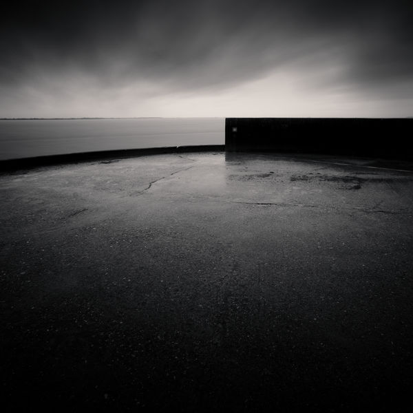Horizon And Pier Edge by DenisOlivier