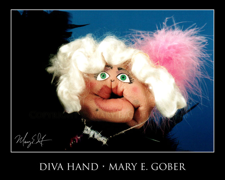 Diva Hand