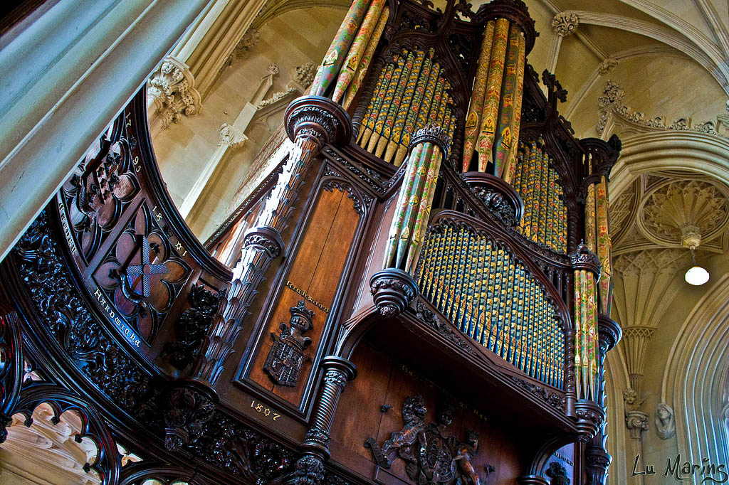 church organ details