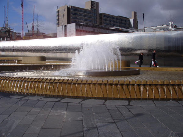 Fountain Round