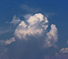 CUMULOUS JULY CLOUDS 2 cropped 7.22.2007 0350