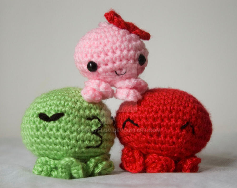 octopi amigurumi family