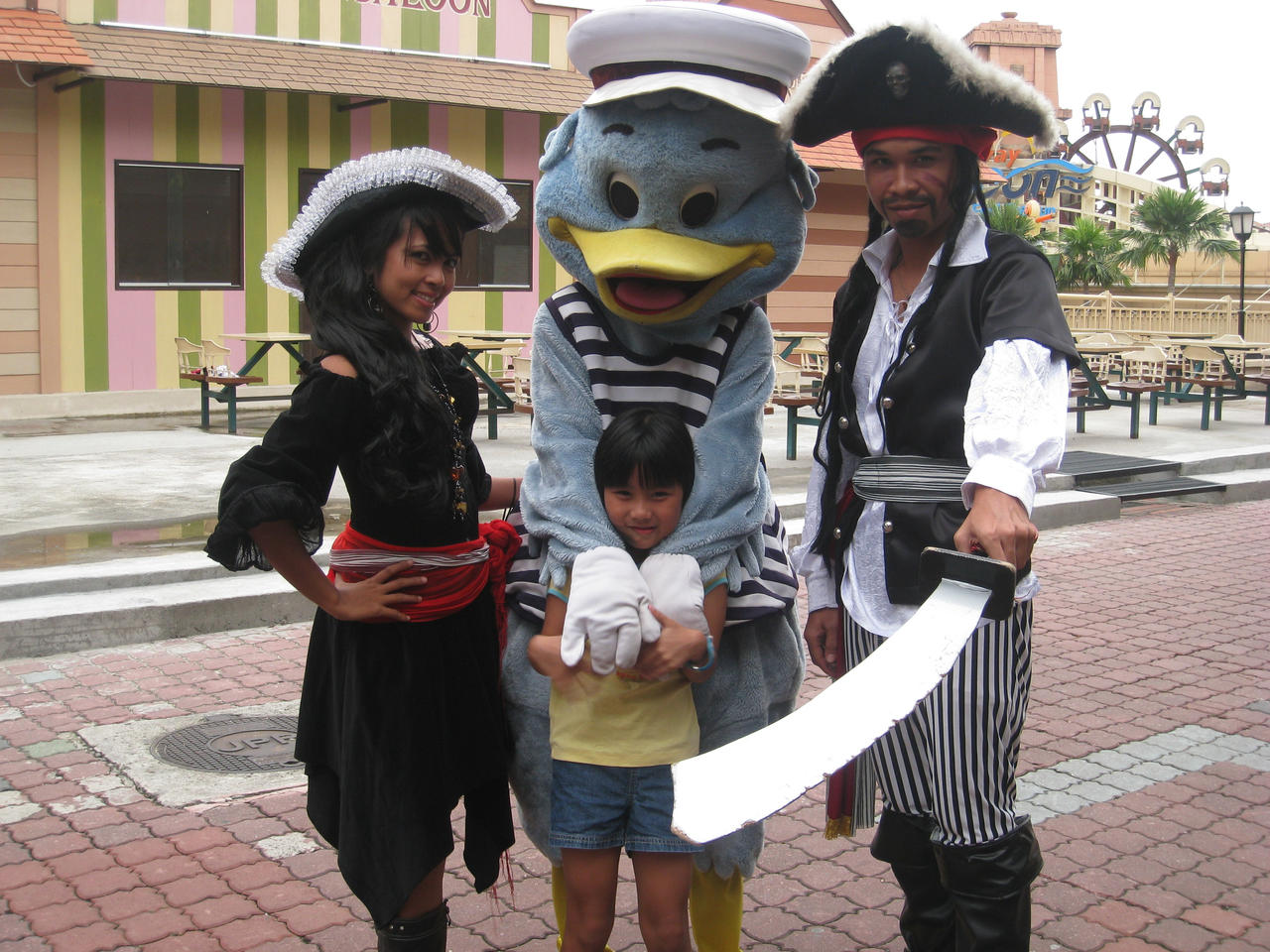 Captain Quackers Me with the pirates and Captain Quack by hueylengyong15 on DeviantArt