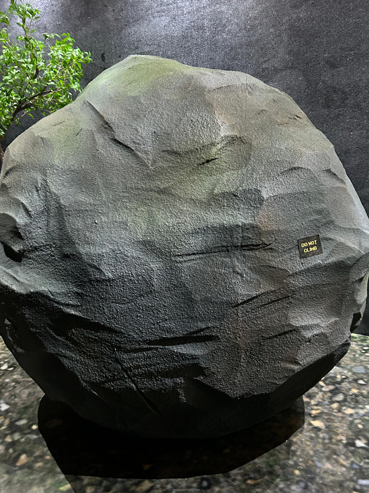Deviantart Giants Rocks A big giant rock by hueylengyong15 on DeviantArt