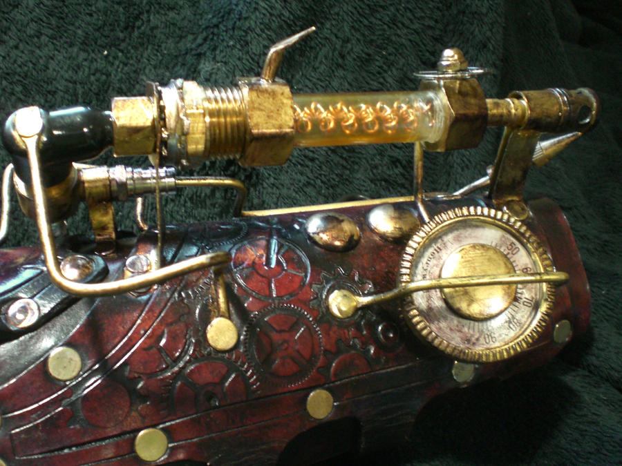 Chaotica Steampunk Arm Gun2