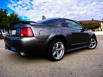 2003 Ford Mustang Mach 1