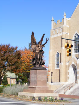 Confederate Monument 02