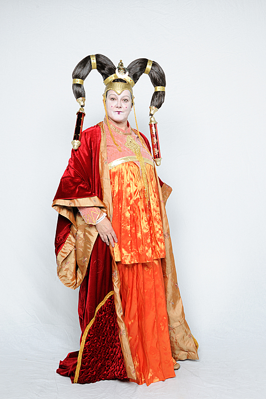 Queen Amidala Red Senate Gown by Deviant-Mutha on DeviantArt Queen Amidala Red Senate Gown by Deviant-Mutha on DeviantArt
