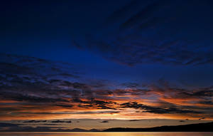 Lake Taupo . Sky