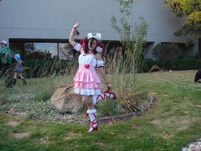 Rabi en Rose Cosplay