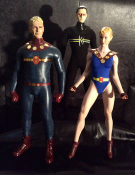 Miracleman Family 1/6 scale figures