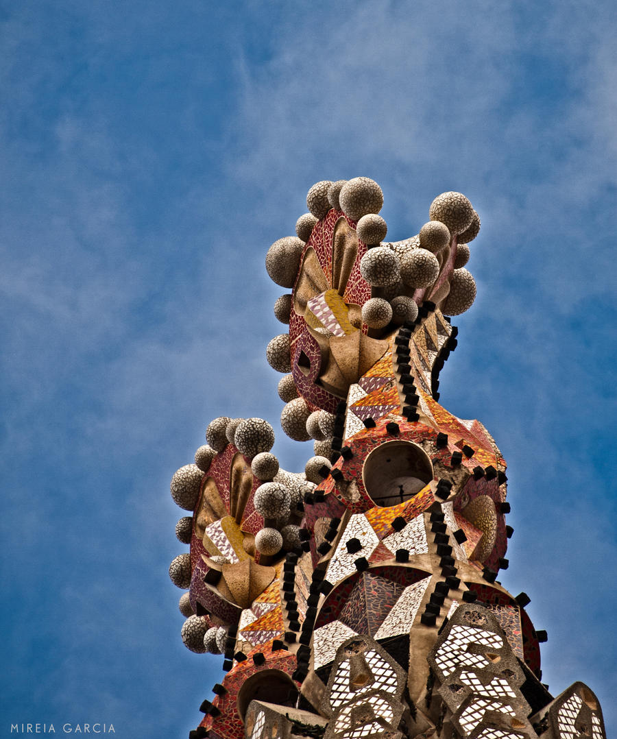 Sagrada familia tower by trencapins