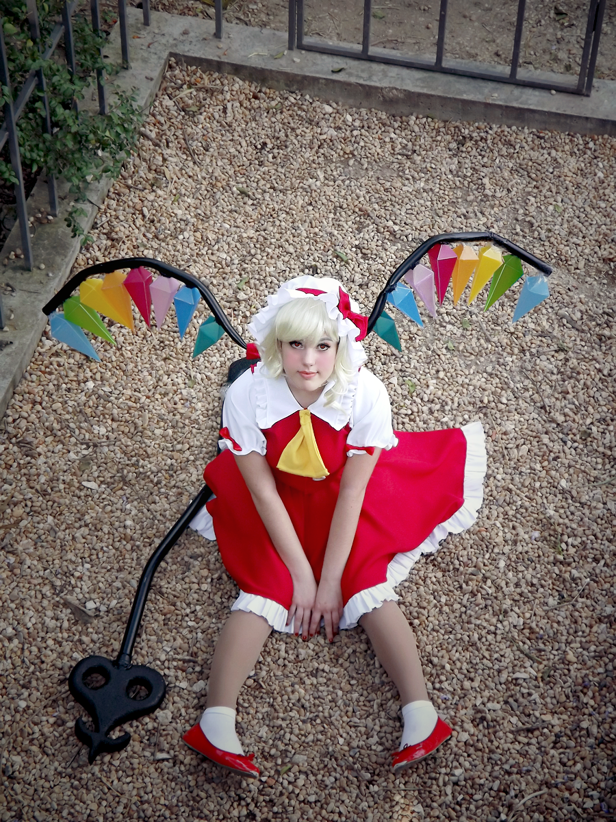 Flandre: Dracula's younger daughter