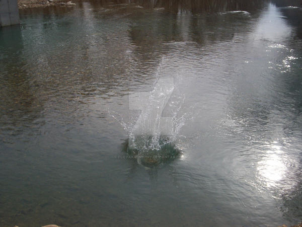 Dev D Water Splashing water splash by FloyAKAGrimmy on DeviantArt