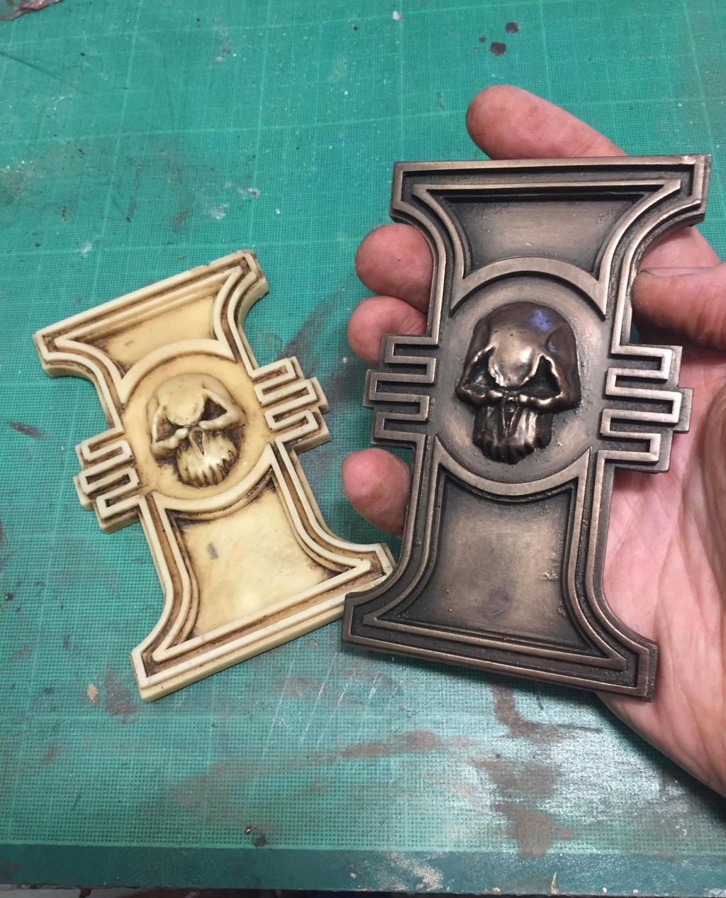 Warhammer 40k Imperial Inquisition rosettes by DrMonkeyface