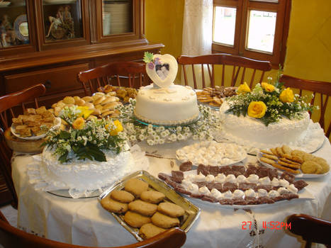 A delicious wedding reception