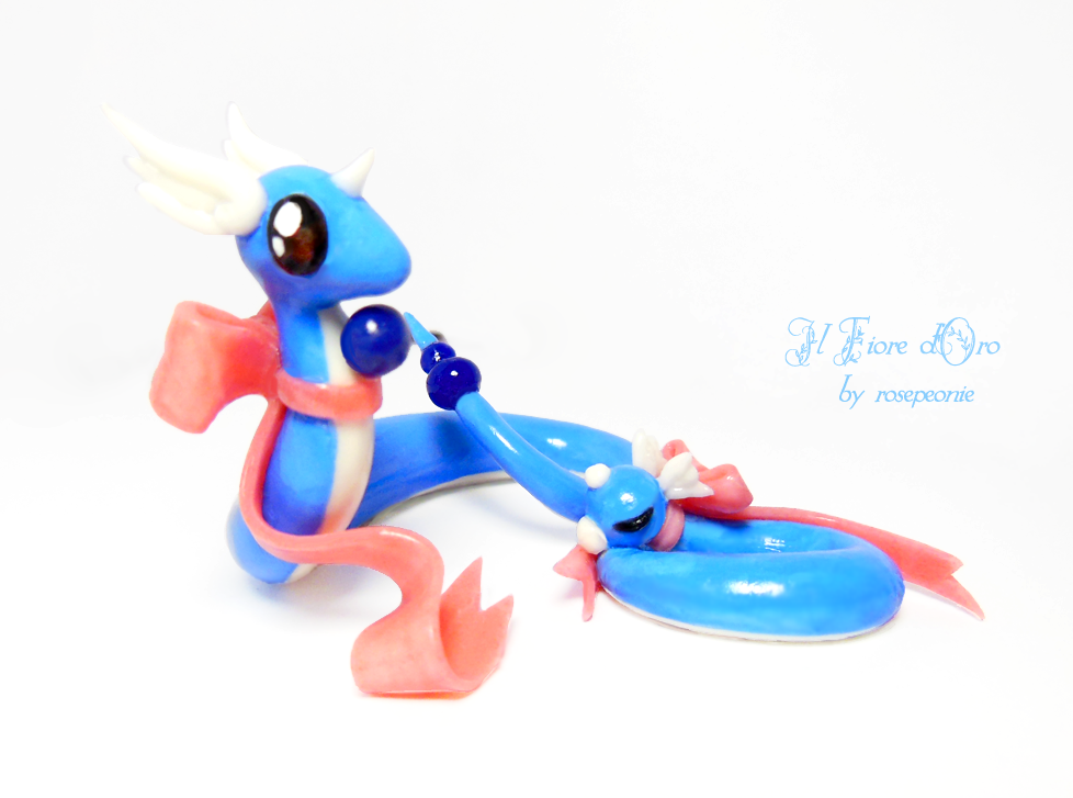 Dragonair and Dratini with pink bow