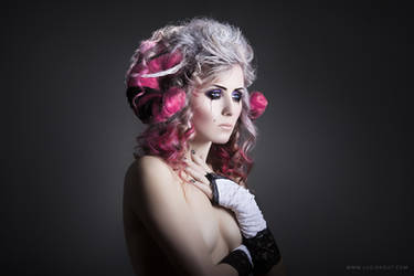 Aries by luciekout