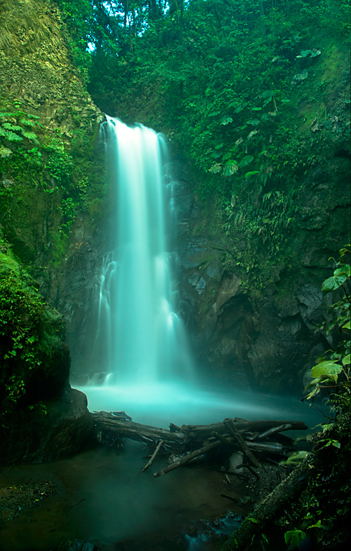 Waterfall Gardens Costa Rica 01