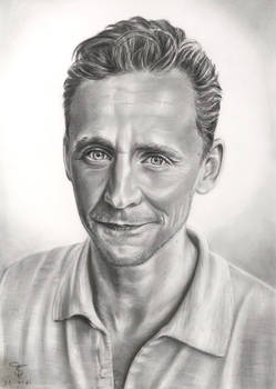 Tom Hiddleston - Graphite Portrait