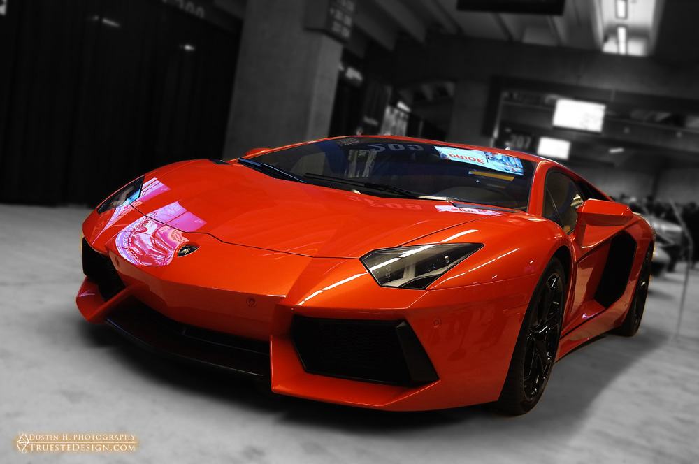 Aventador LP700 b