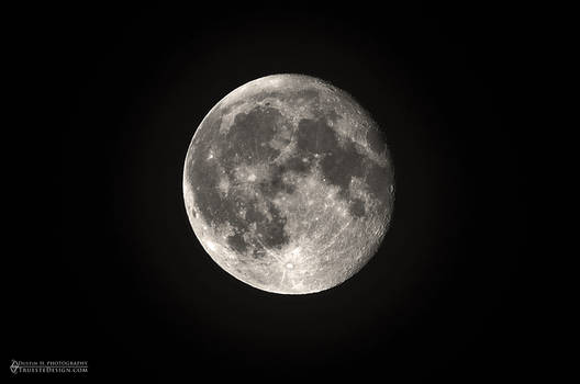 Moon Super Moon Perigee April 9th 2012