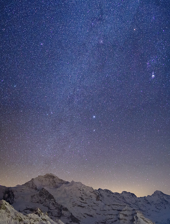 Jungfrau under the stars