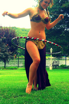 leia hooping