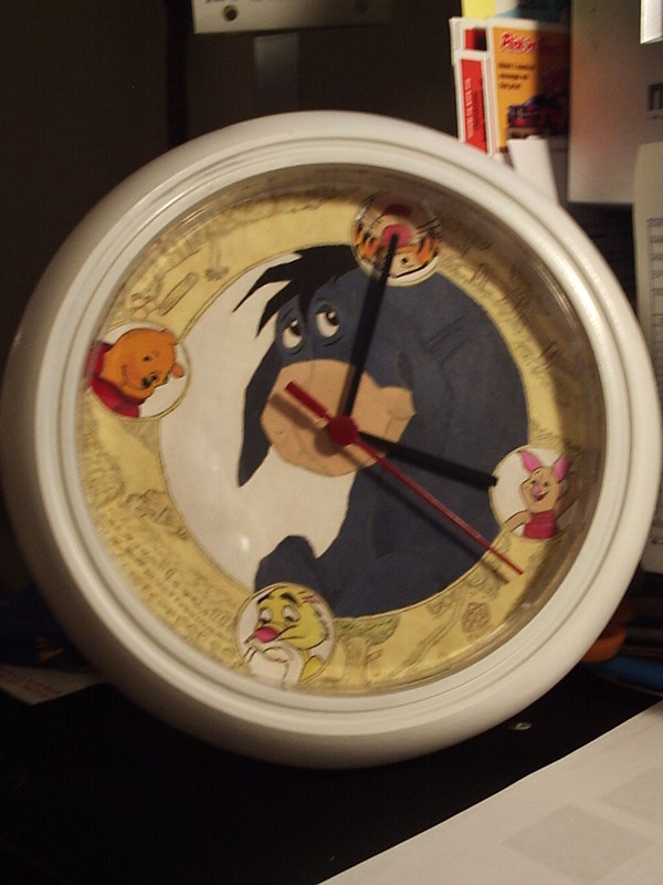 Eeyore clock