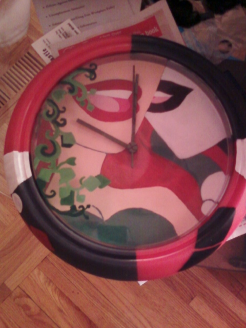 Harley and Ivy clock