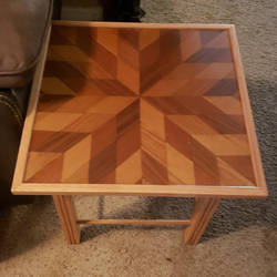 Quilt pattern oak end table