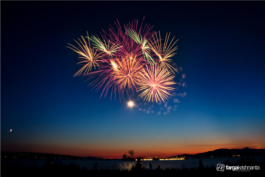 Fireworks in Sunset by fargakrishnanta on DeviantArt