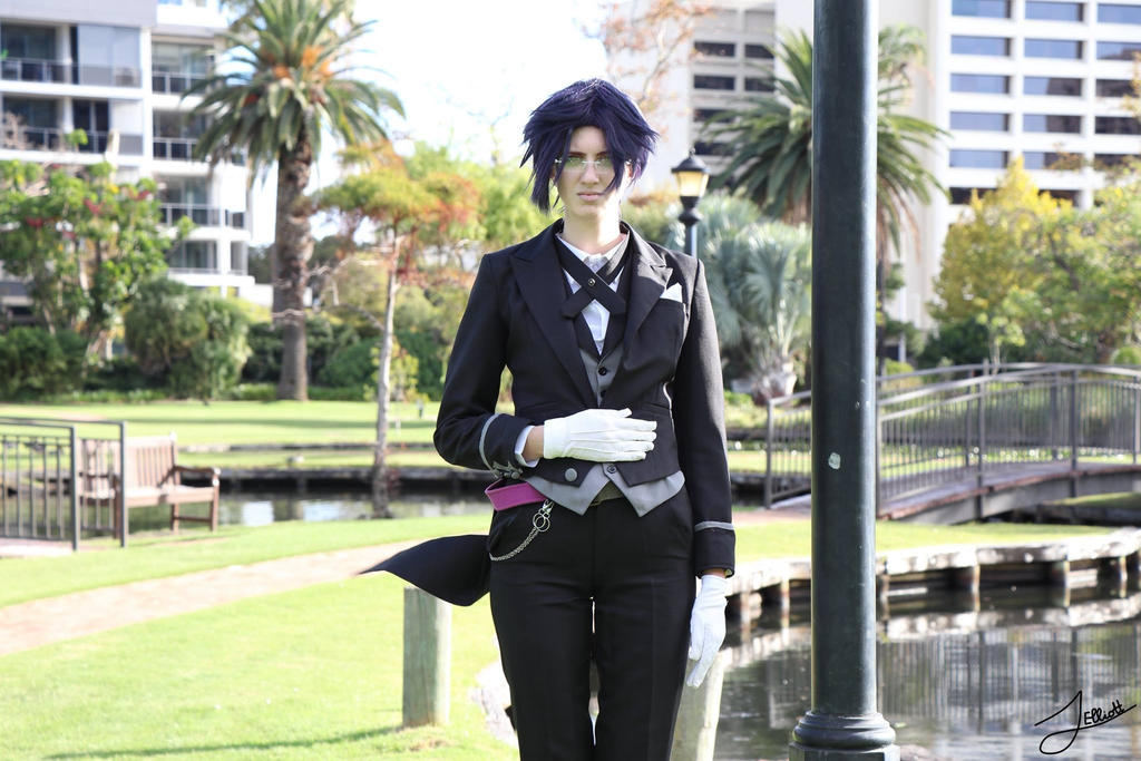 Butler, Waiting by KatsuNoJutsu95 on DeviantArt