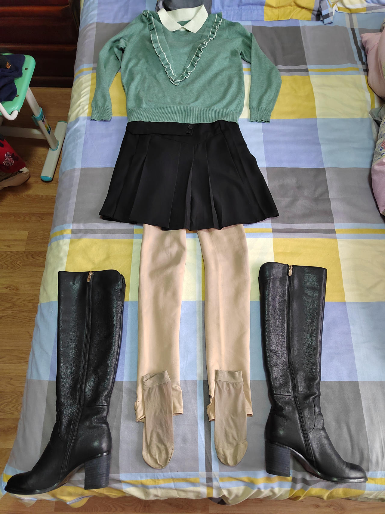 Deviantart Boots Remove Remove the clothes and boots from my wife's body by weisck on DeviantArt