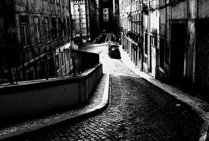 The Dark Lisbon