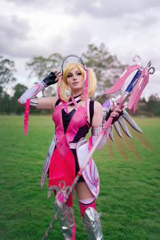 Pink Mercy Cosplay