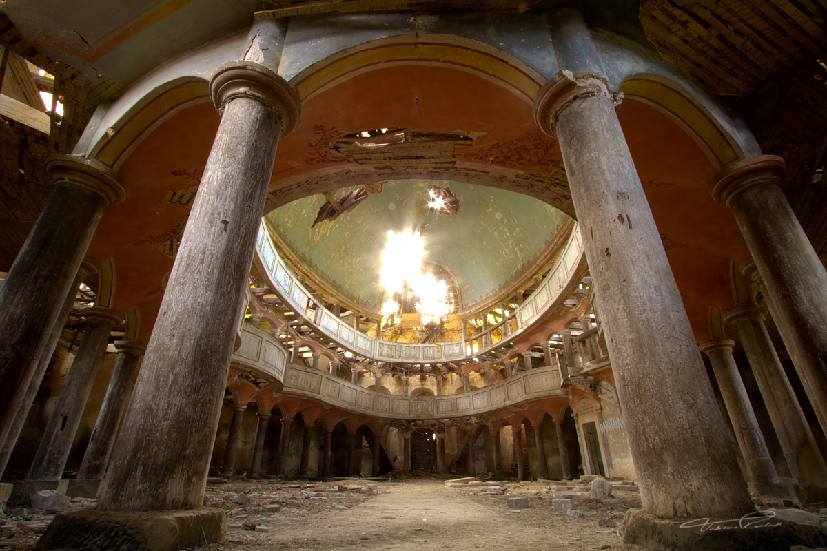 Zeliszow Church Series: III by TobiasRoetsch